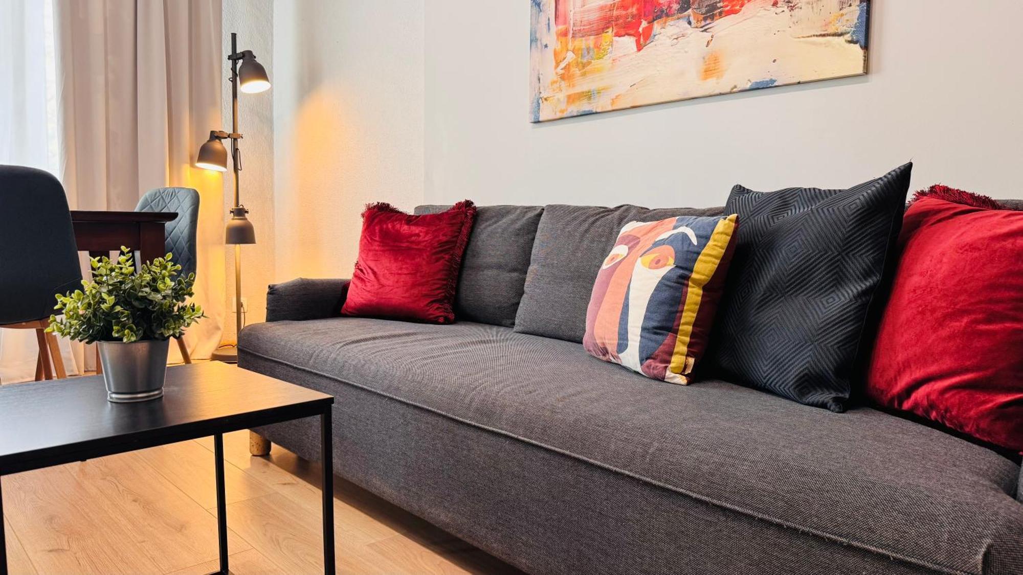 Ideal Home - Spacious & Modern Accommodation Near Unirii Square Bucureşti Phòng bức ảnh
