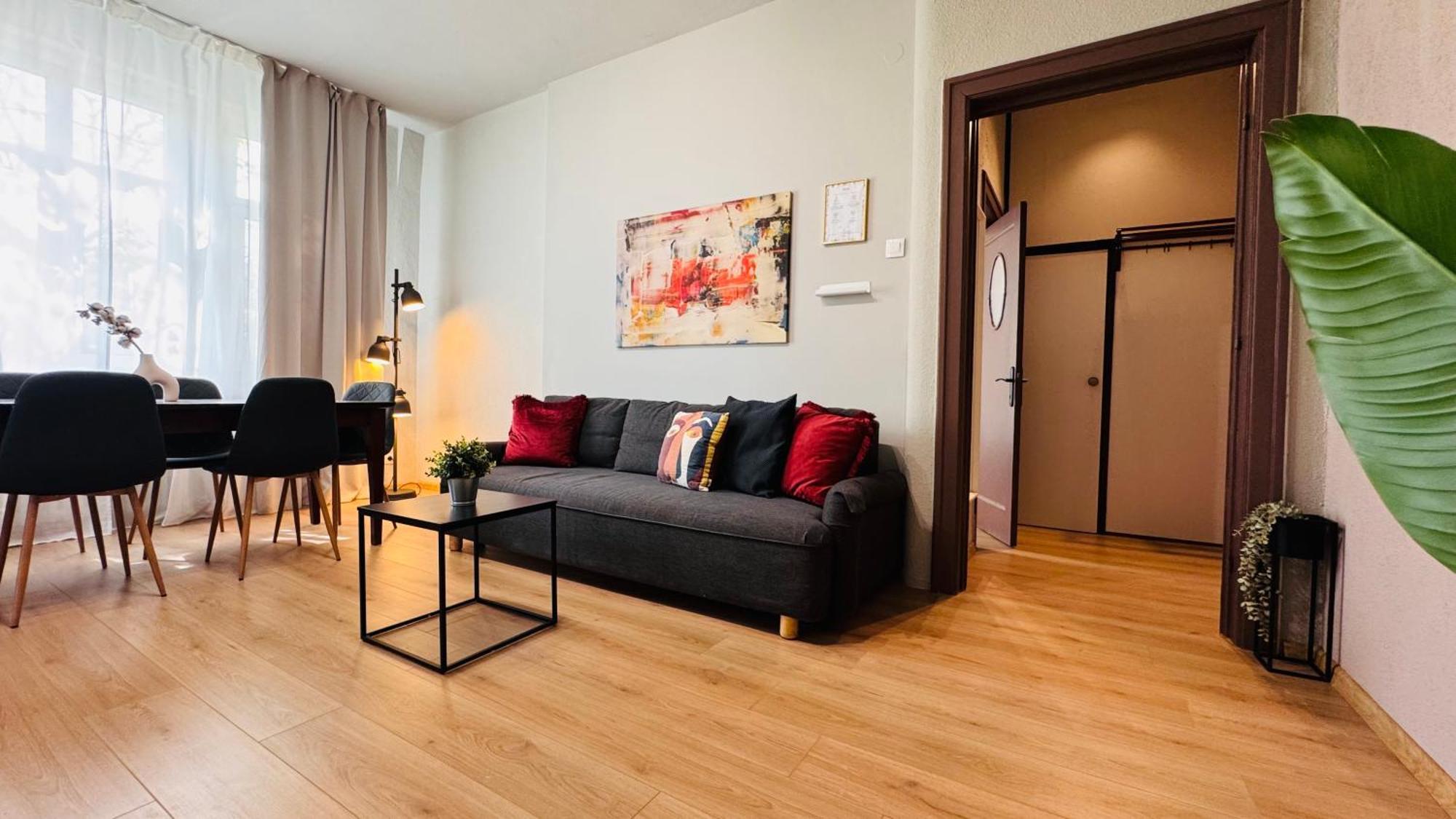Ideal Home - Spacious & Modern Accommodation Near Unirii Square Bucureşti Phòng bức ảnh