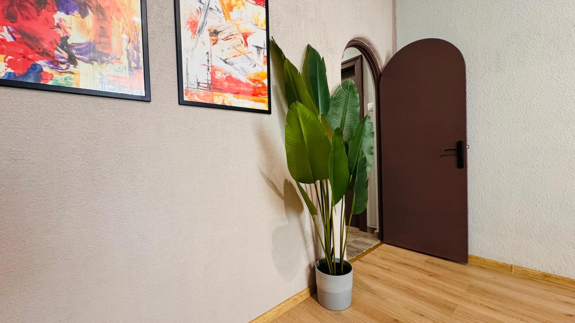 Ideal Home - Spacious & Modern Accommodation Near Unirii Square Bucureşti Phòng bức ảnh