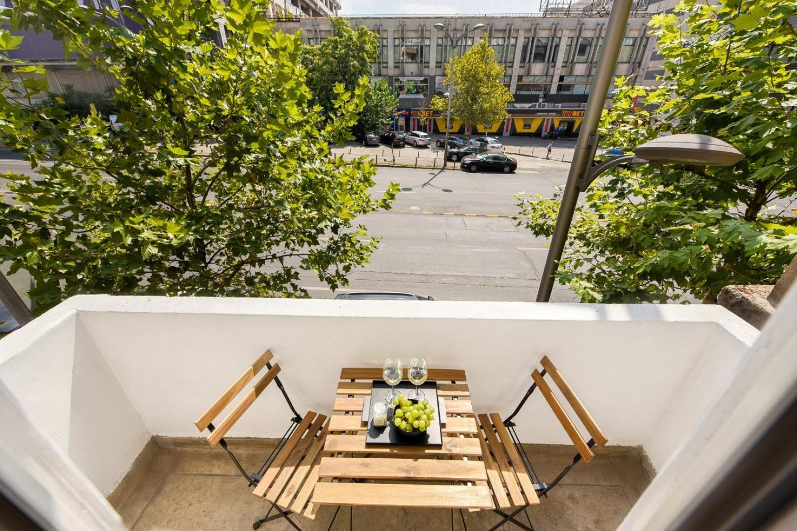 Ideal Home - Spacious & Modern Accommodation Near Unirii Square Bucureşti Phòng bức ảnh